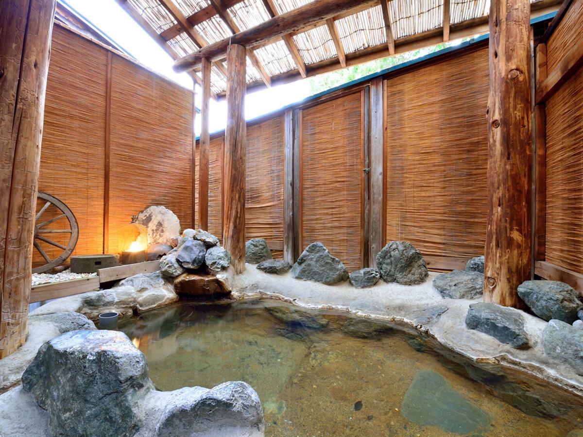 Ryori Ryokan Okuhida Sansoan Kyoya Takayama  Exterior foto